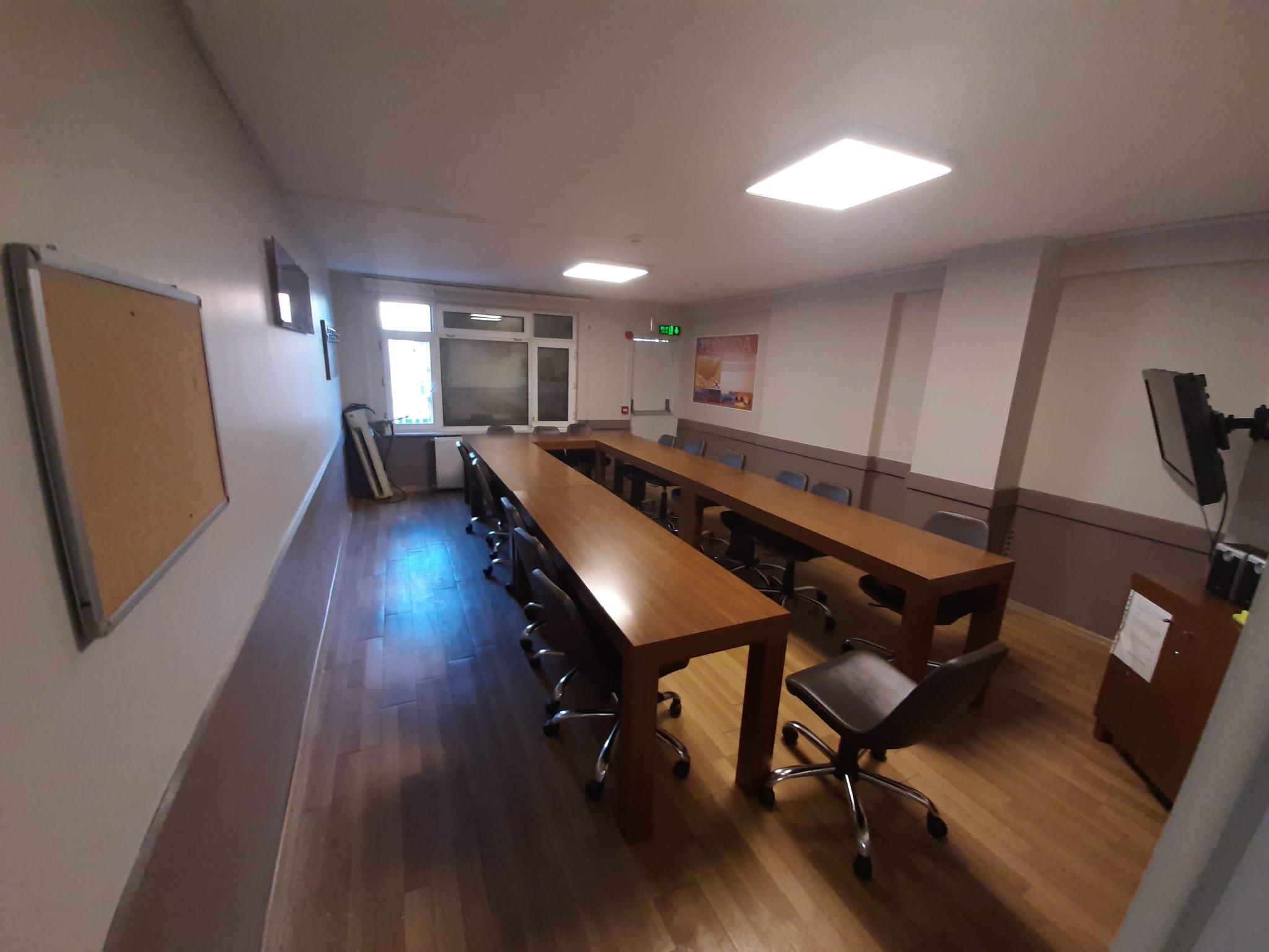 Bakırköy Amerikan Kültür - Fotoğraf 12